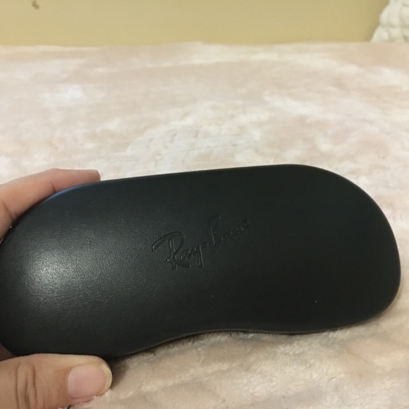 Ray-Ban sunglasses cases and kid sunglasses case main image 5
